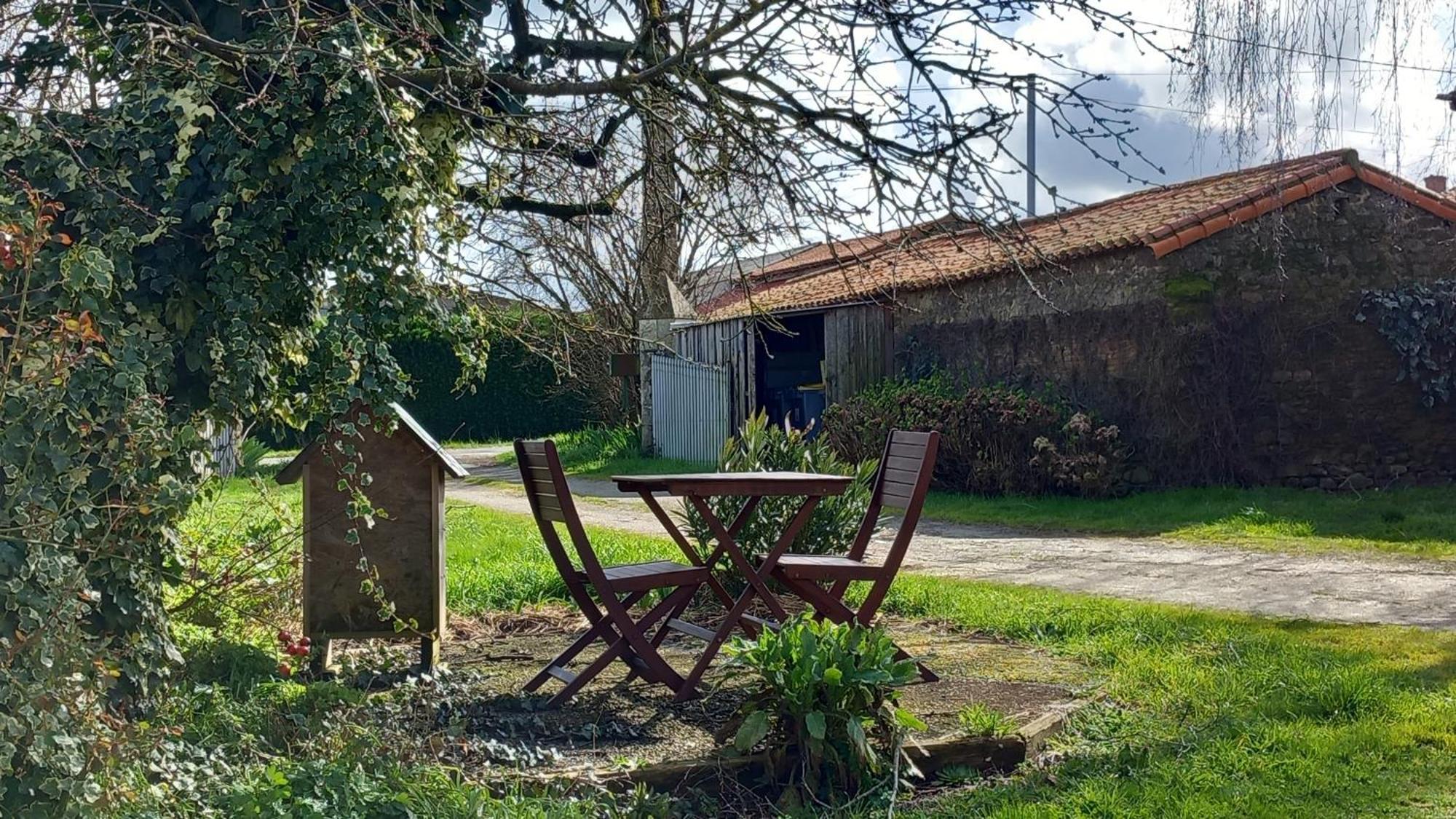 Chambres Et Gite Dans Un Lieu Calme Et Champetre Gourge Les Grippeaux Proche Parthenay Eksteriør billede